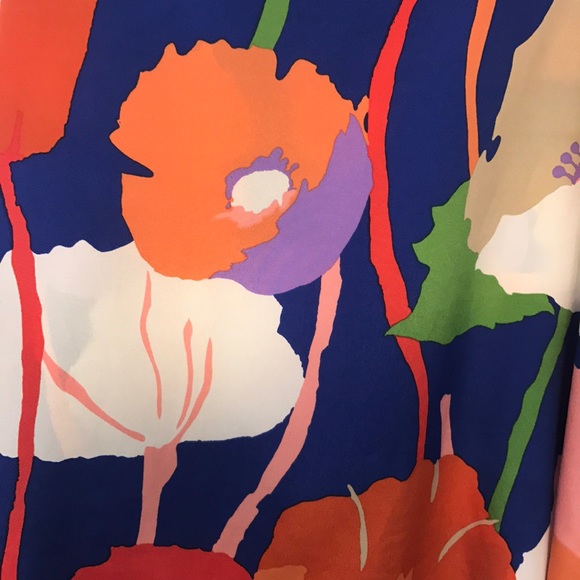 Everly Floral Tank - Picture 2 of 4